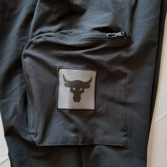 Under Armour | Project Rock Woven Cargo Pants - Black | Size L - Picture 8 of 11